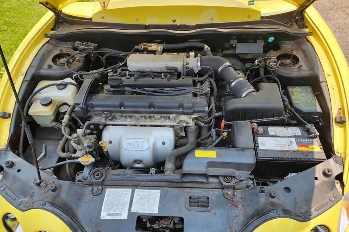 Como echar a perder en un mismo proyecto un Hyundai Coupe y una Honda Goldwing