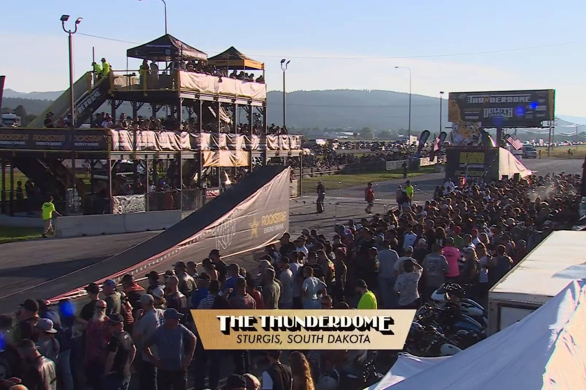 Colby Raha récord mundial de salto Harley-Davidson