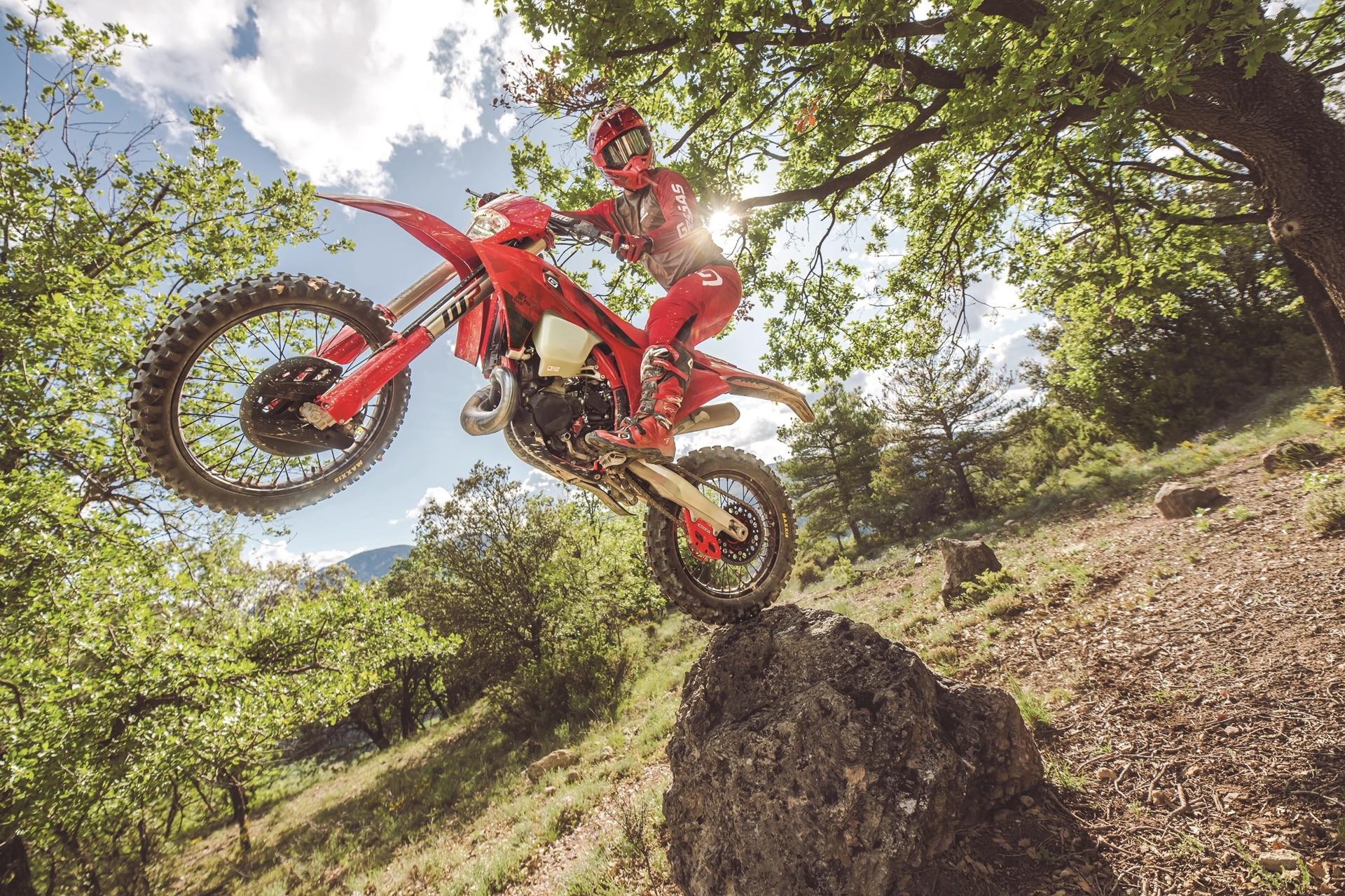 Gama GASGAS 2026: La marca revela sus nuevos modelos de Motocross y Enduro para la próxima temporada