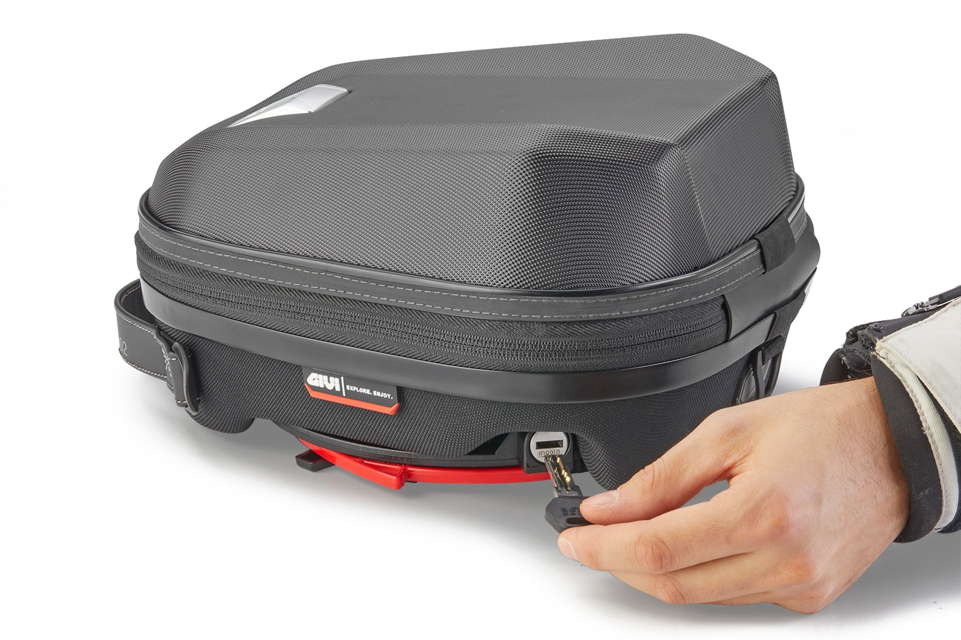 GIVI actualiza su gama Weightless con tres soluciones semirrígidas renovadas
