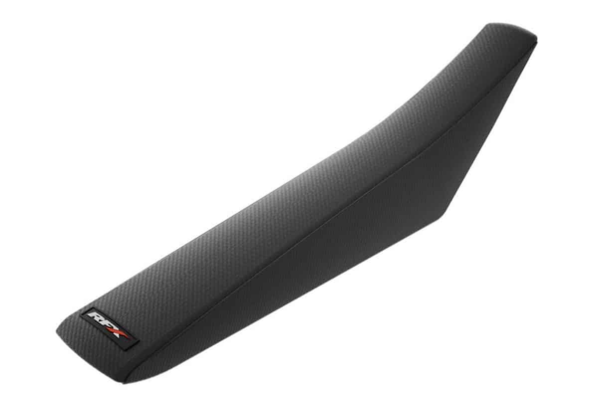 Gama de fundas de asiento RFX 2025: Diseñadas para mejorar el control y el rendimiento en cualquier trazado