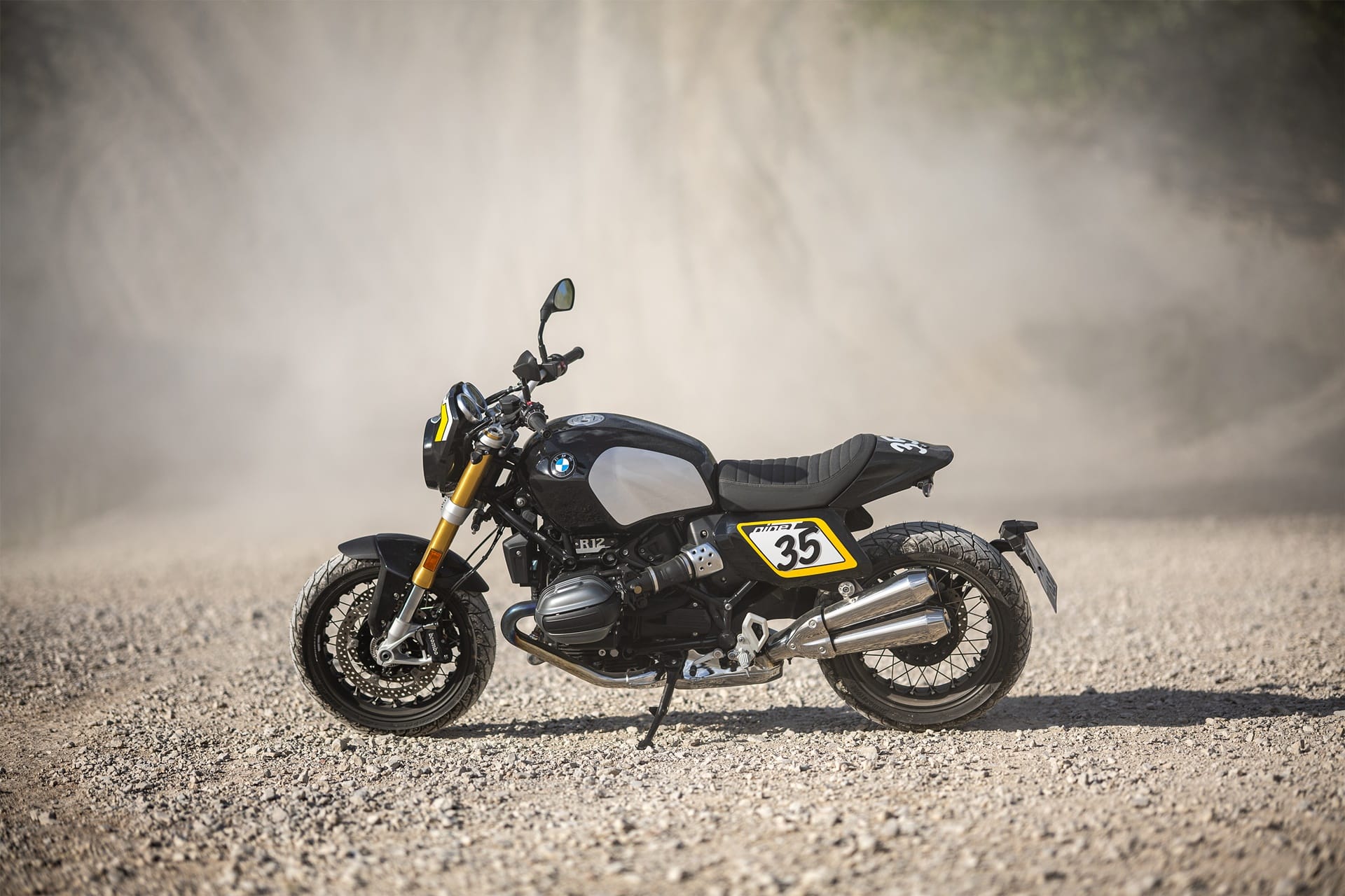 BMW Motorrad convierte su R 12 nineT en una verdadera “Tracker” con su nuevo paquete de accesorios