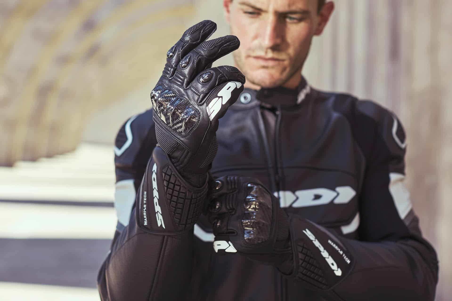 Gama de guantes racing SPIDI 2025: Sensaciones de circuito al alcance de todos los motoristas