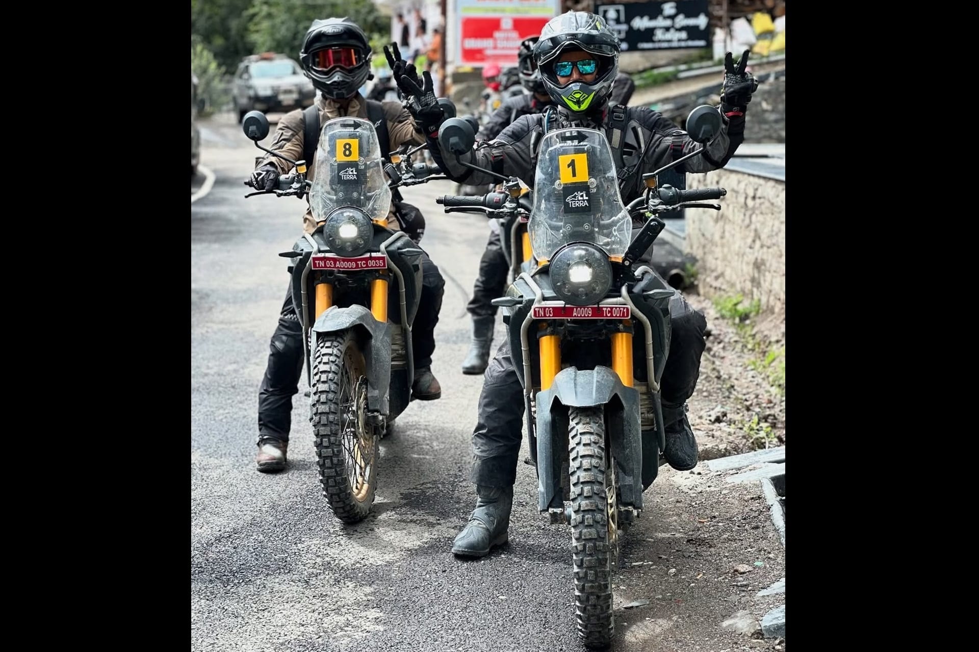 La futura Himalayan Electric se deja ver en su versión final más detallada hasta la fecha