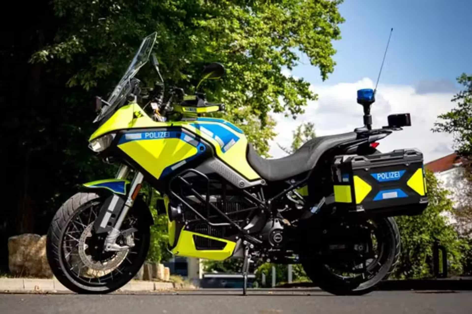 Zero DSR policia