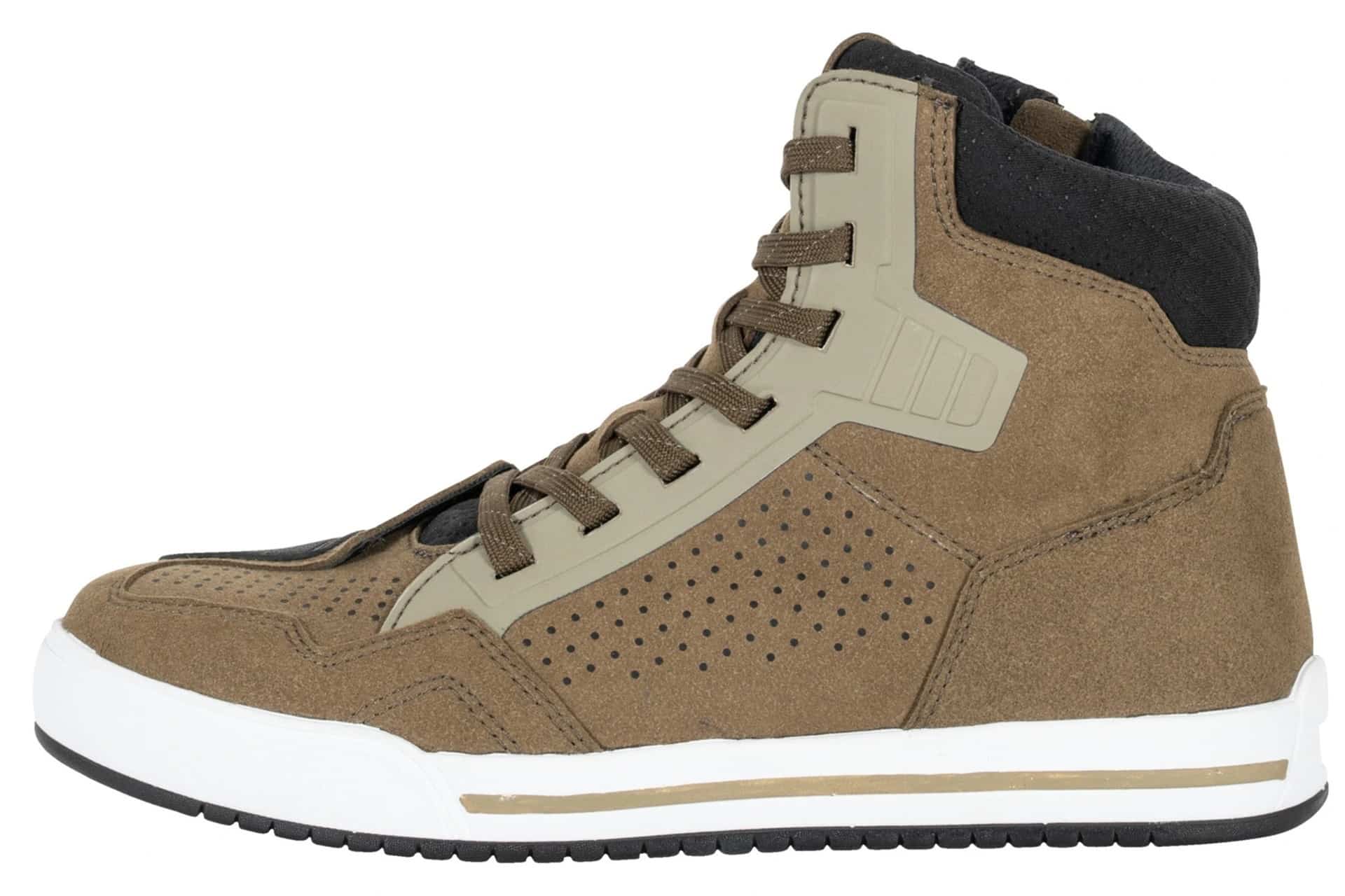 Fastway amplía su catálogo con las nuevas zapatillas S-2401 y botas S-2402