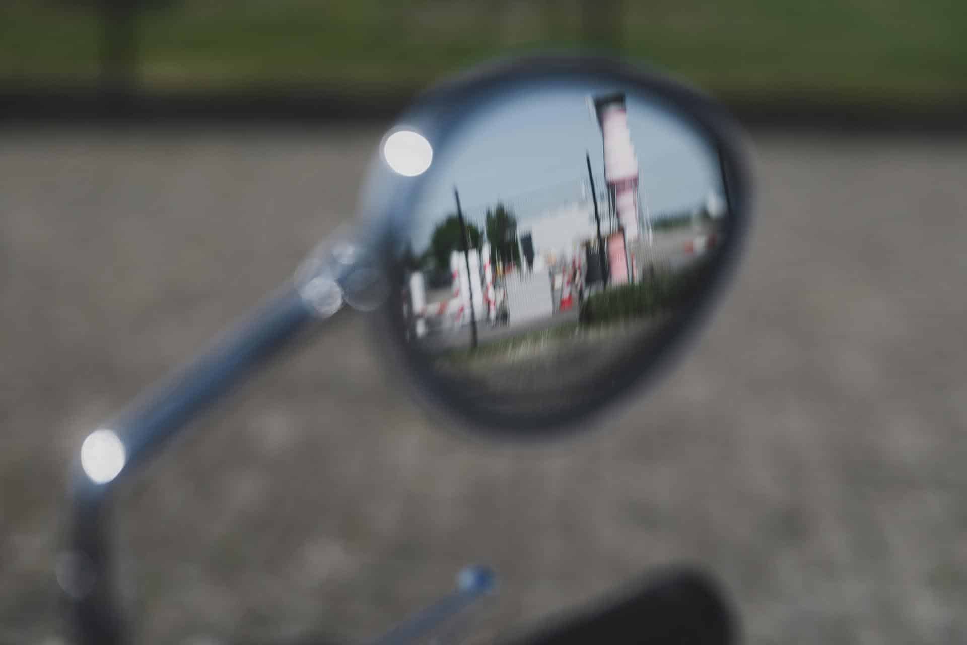 Varios accidentes de usuarios con problemas de visión han activado la alarma