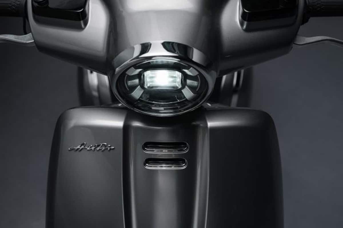 CFMoto presenta su nuevo 150 Aura: Estilo retro y tecnología de vanguardia al servicio de la movilidad