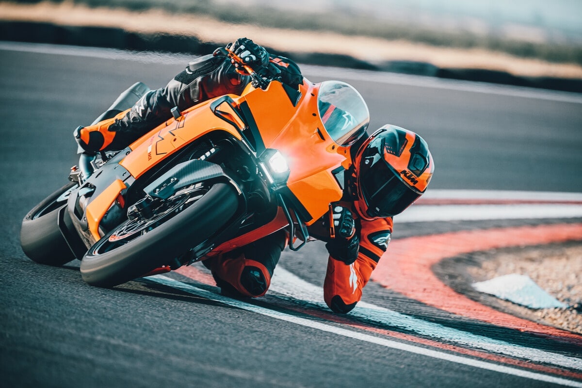 KTM anuncia una actualización en el calendario de producción de sus gamas Street y Adventure