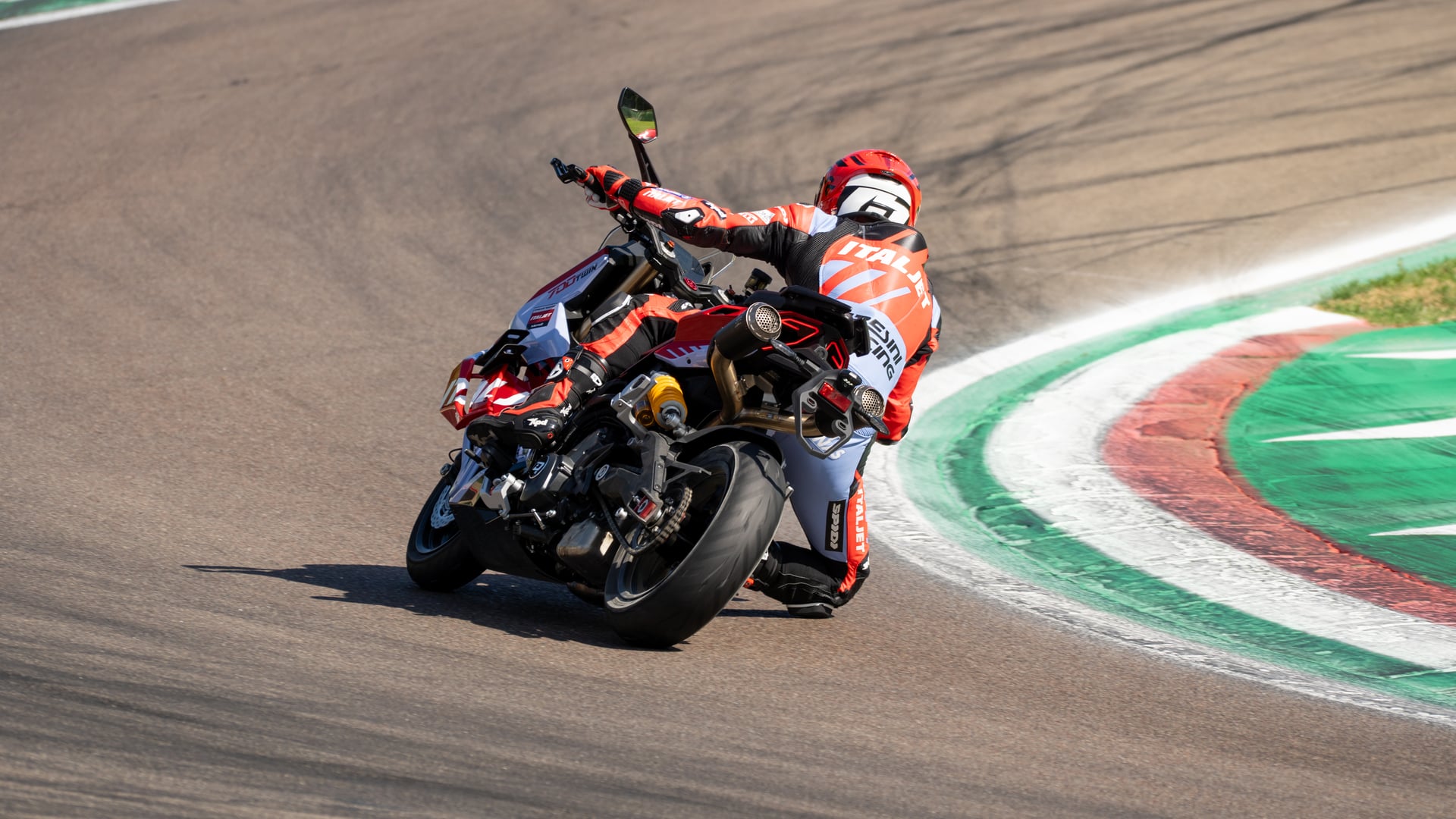 Prueba Italjet Dragster 700 Twin Limited Edition