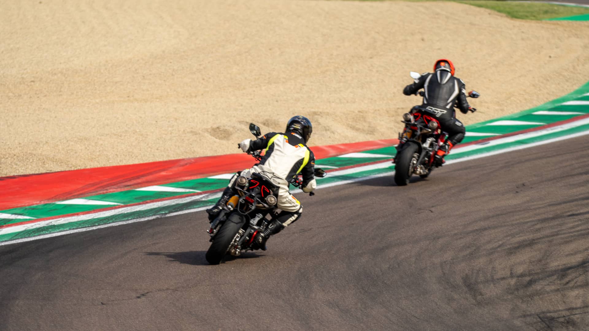Prueba Italjet Dragster 700 Twin Limited Edition