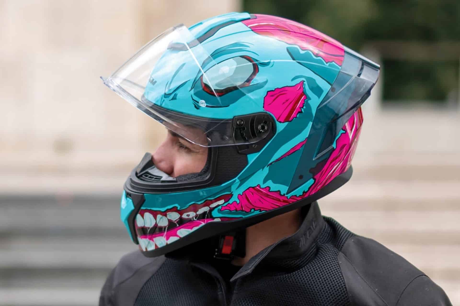 CGM Italia presenta el 330 RIOT, un casco integral que no pasa desapercibido