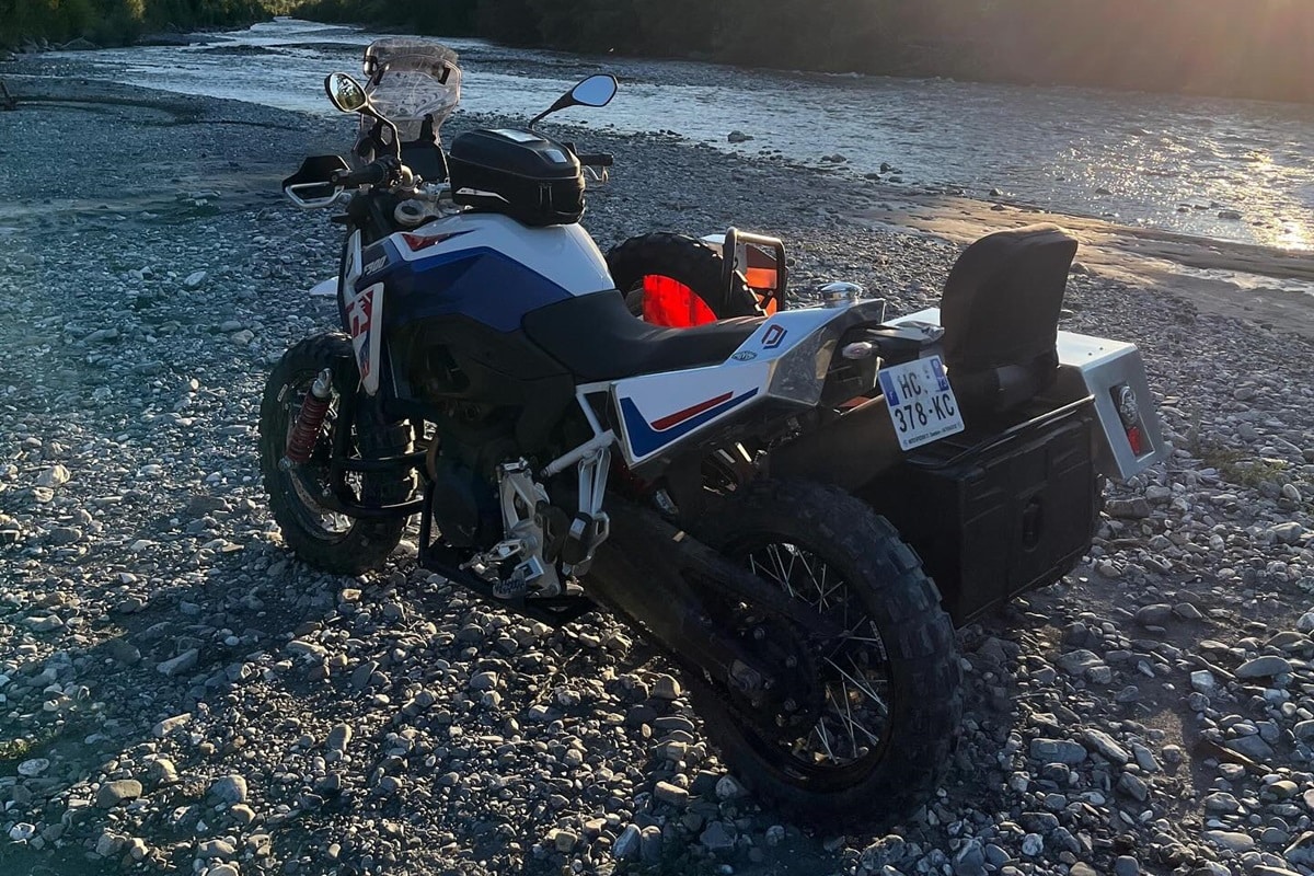 Este prototipo Offroad de BMW F900GS podría convertirse en el sidecar definitivo