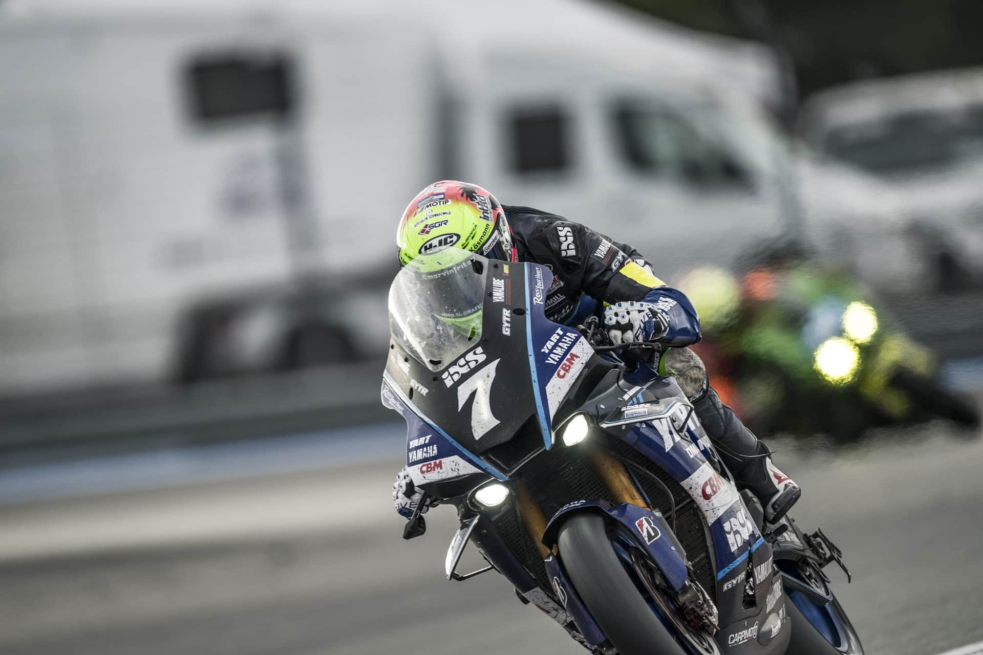 El Yamalube YART Yamaha, patrocinado por Bridgestone, logra alzarse con el título mundial EWC 2025