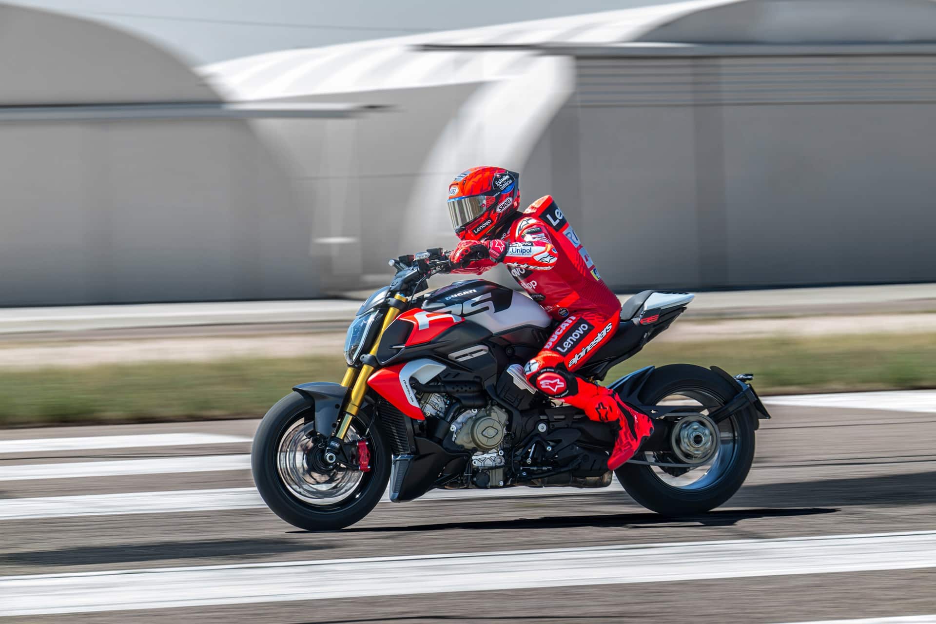 Ducati Diavel V4 RS 2026