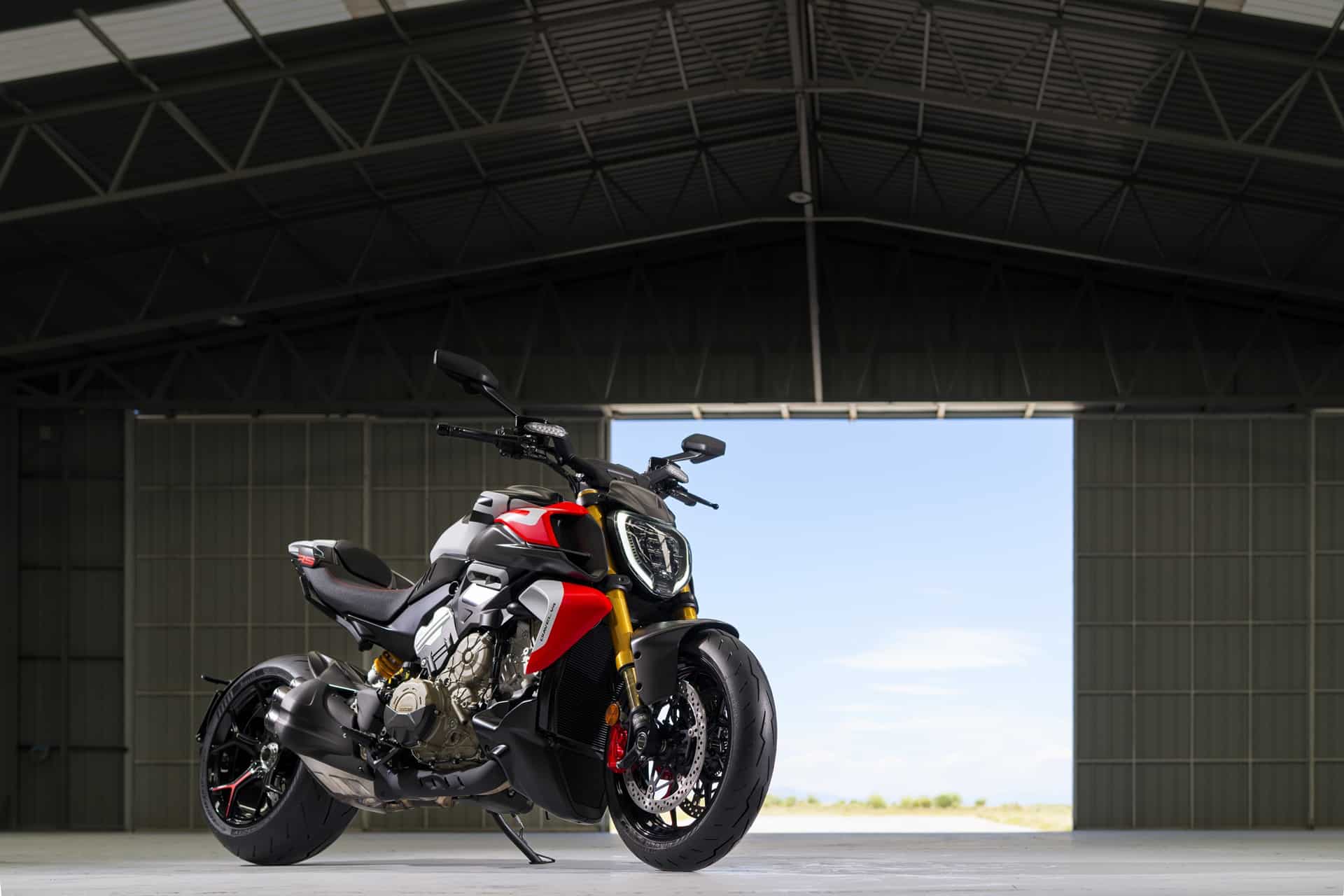 Ducati Diavel V4 RS 2026