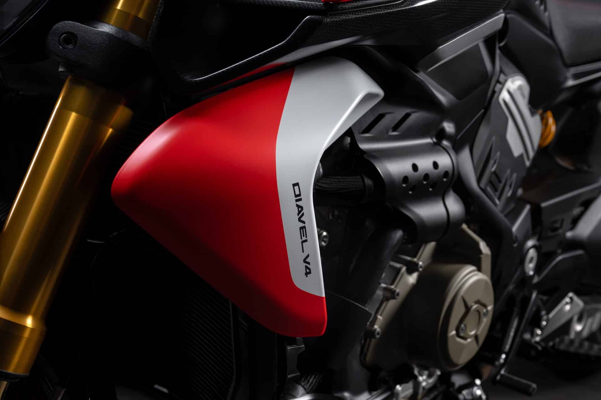 Ducati Diavel V4 RS 2026