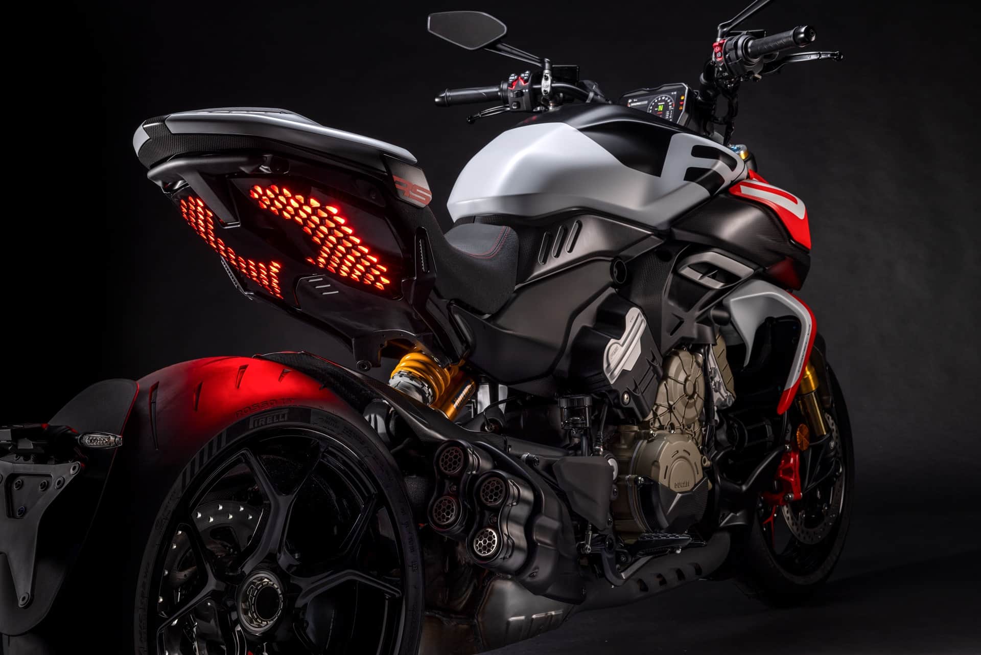 Ducati Diavel V4 RS 2026