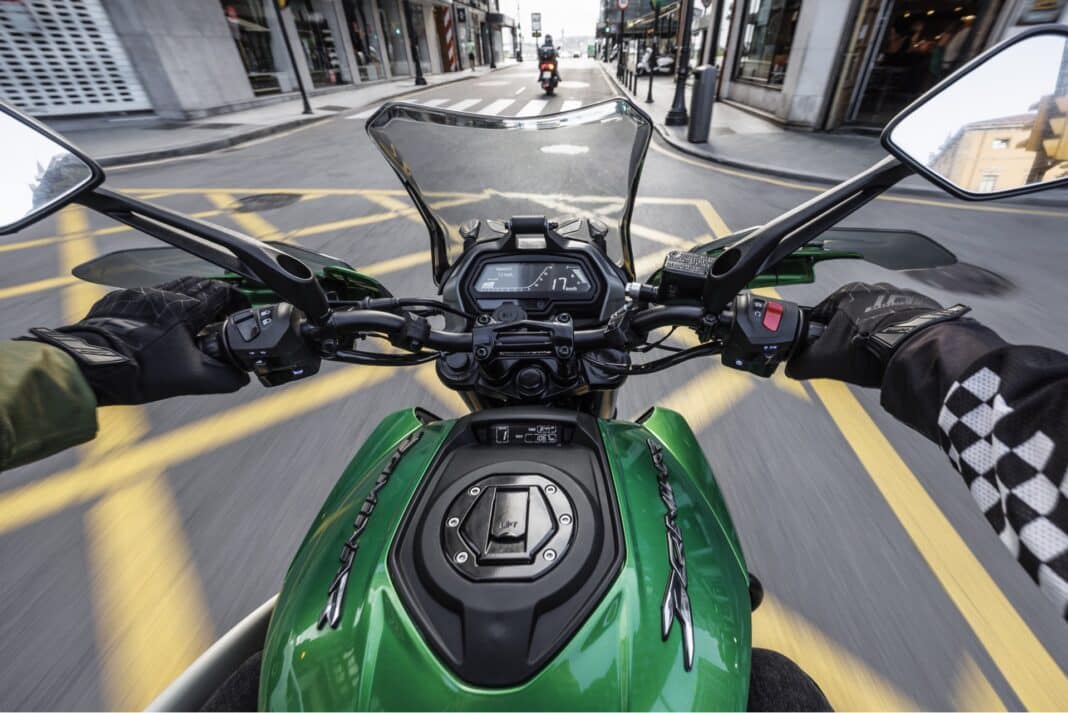 Bajaj anuncia su primer Test Ride en España con la Dominar 400 como protagonista