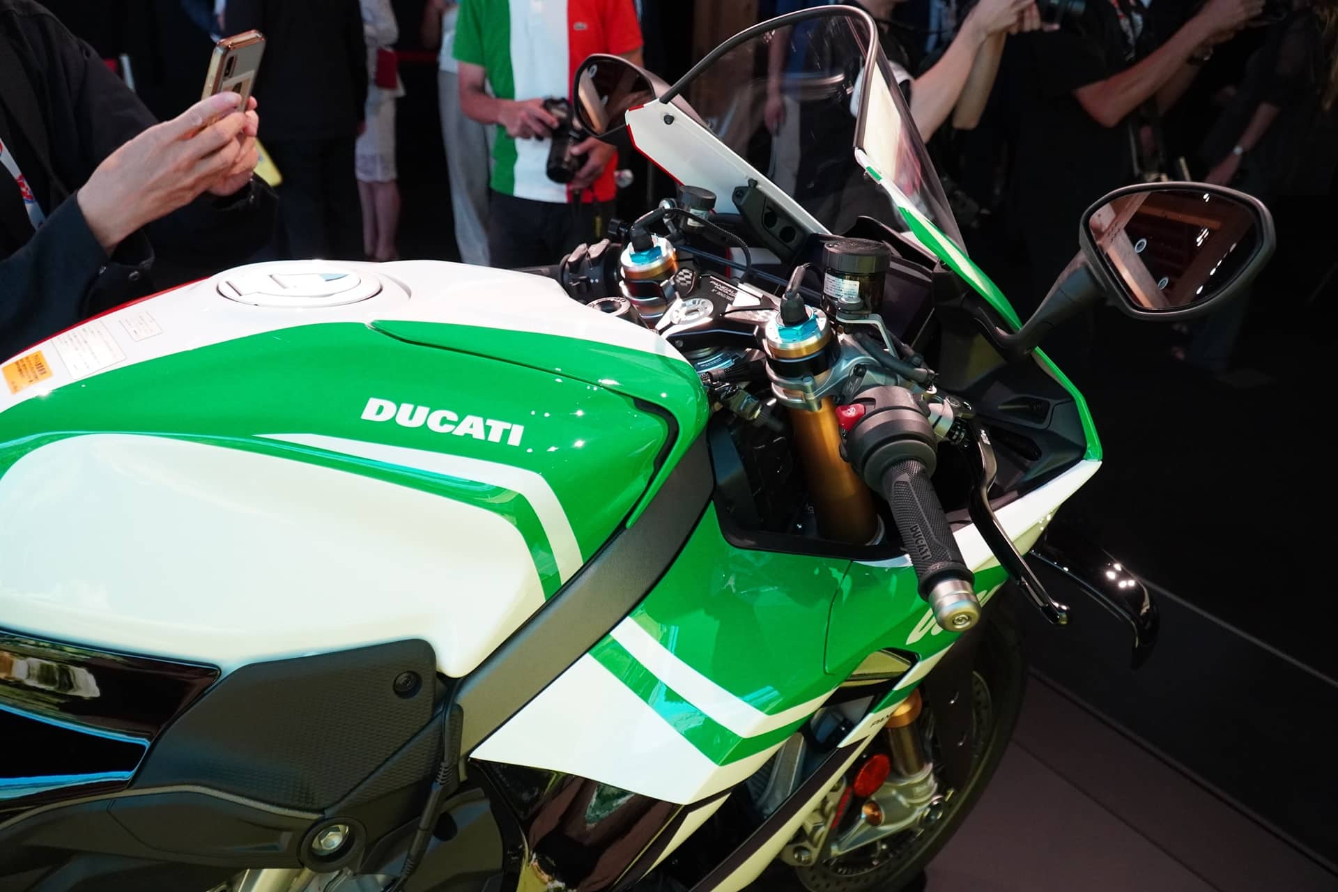 Ducati exhibe su Panigale V4 Tricolore el Pabellón de Italia con motivo de la Expo de Osaka 2025