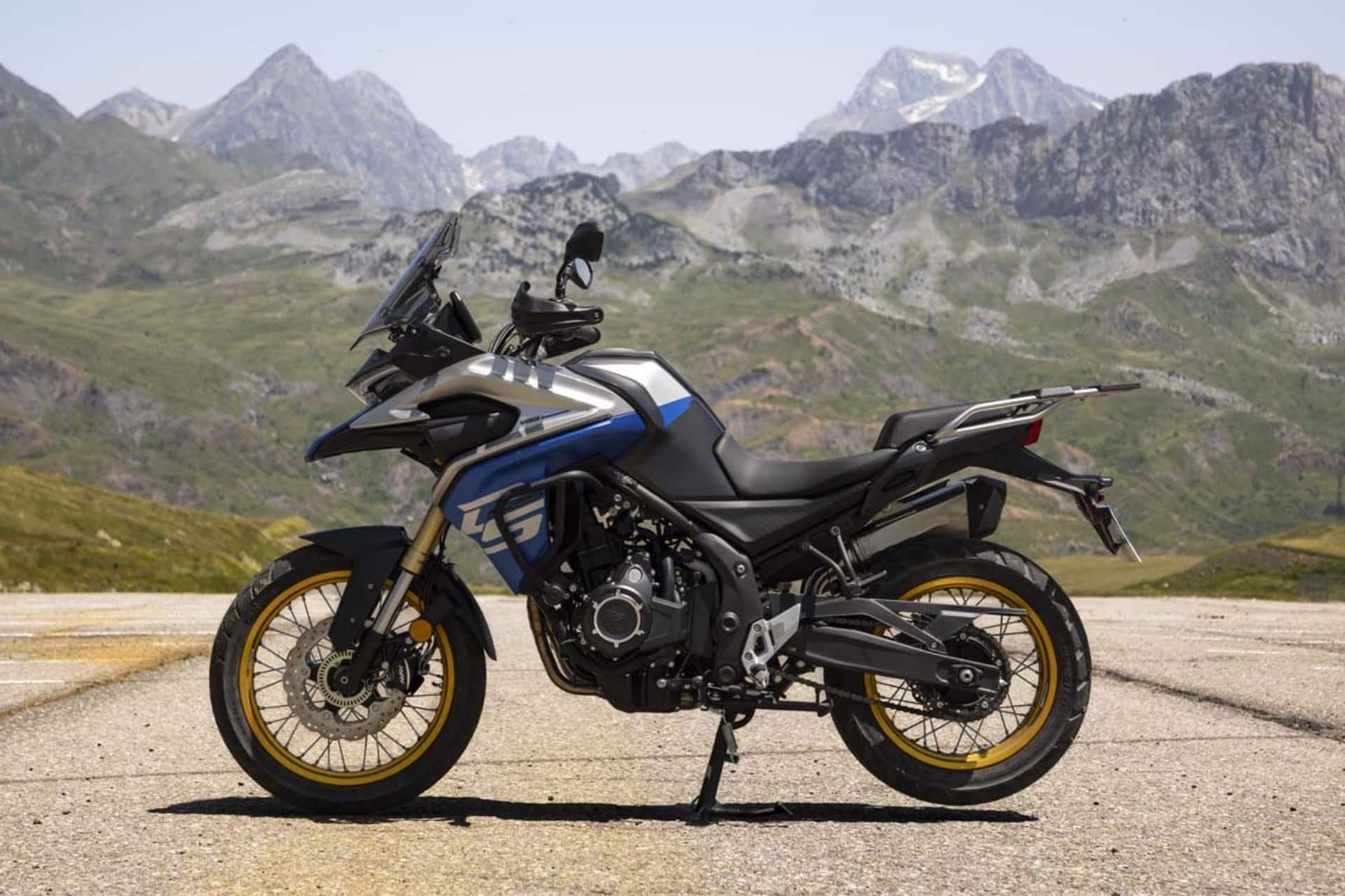 Motos trail más vendidas en España en 2025