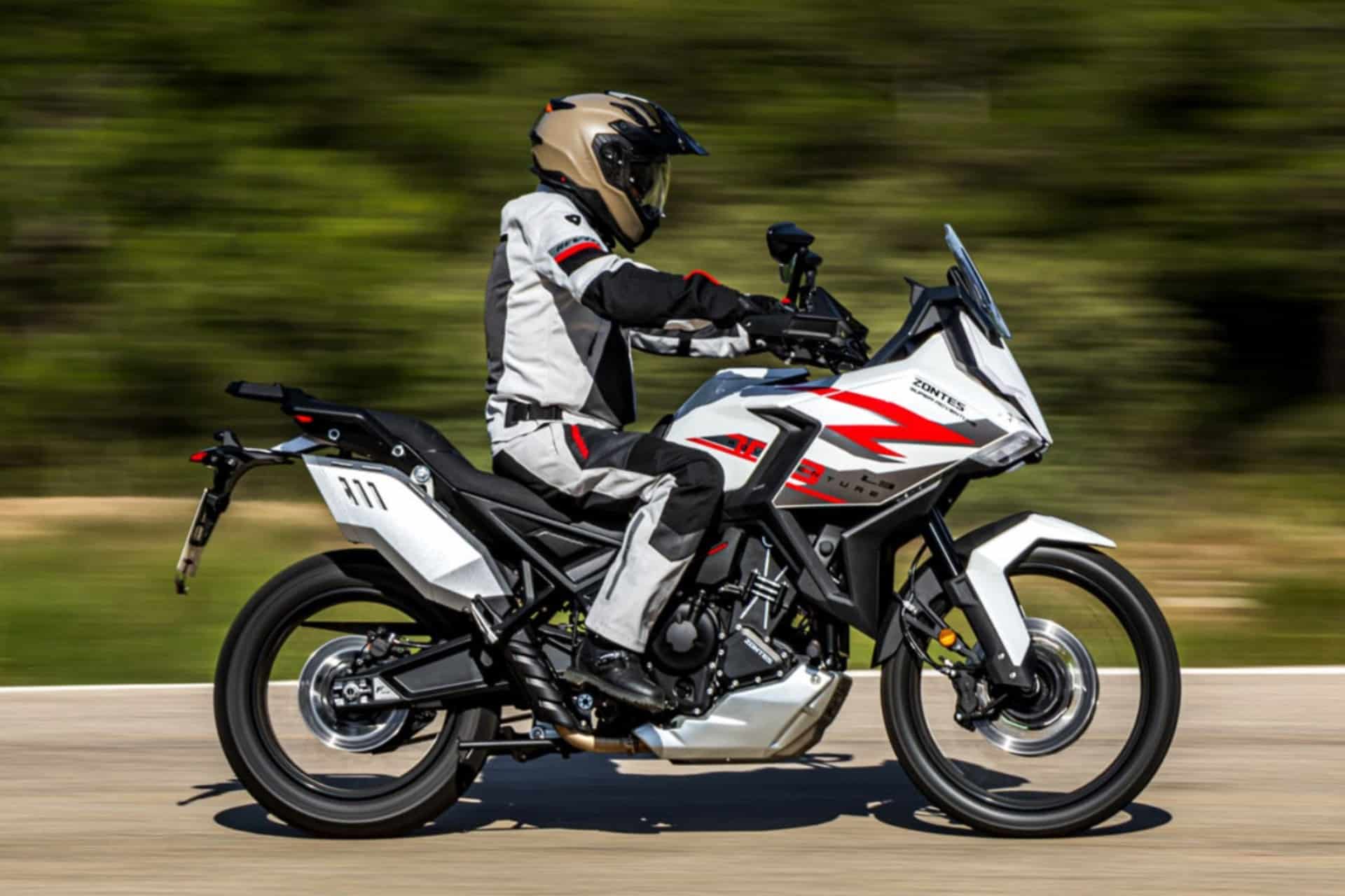 Motos trail más vendidas en España en 2025