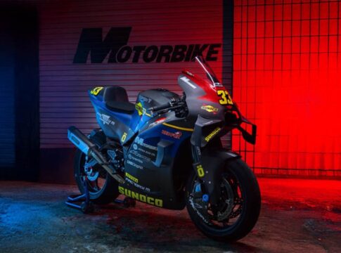 Mucho carbono y un logrado look MotoGP en esta increíble preparación sobre una Street Triple 765 RS