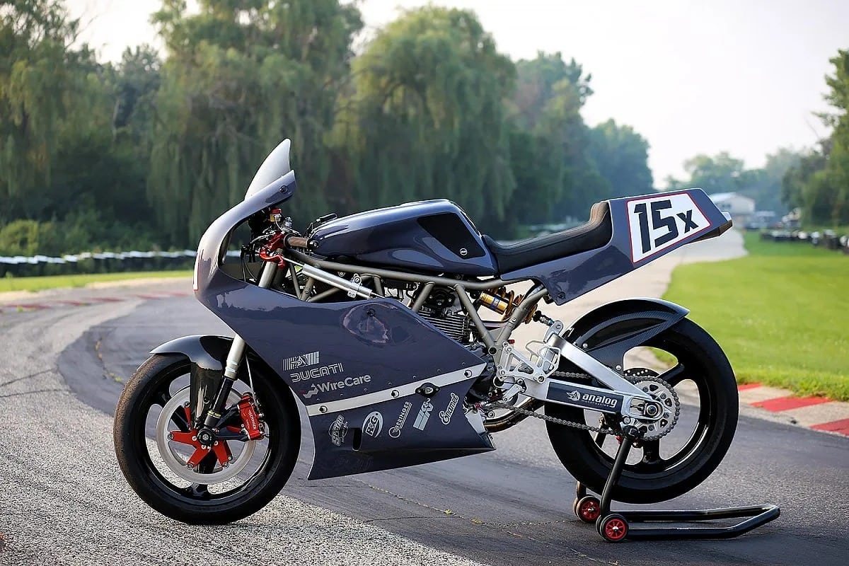 Ducati Fórmula 840 by Analog Motorcycles