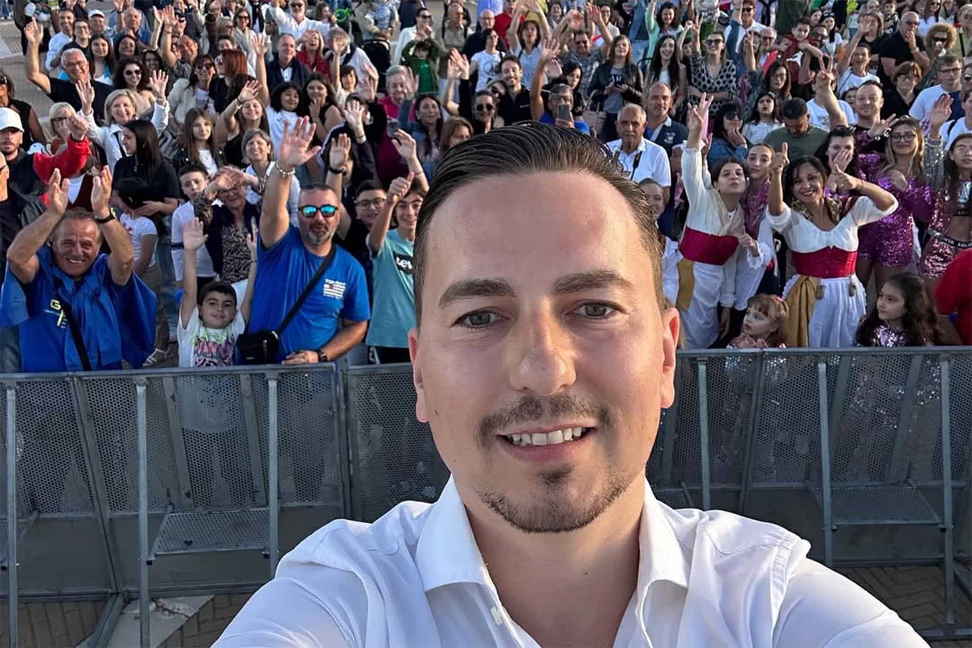 En sus redes sociales todavía hay imágenes del día de la inauguración