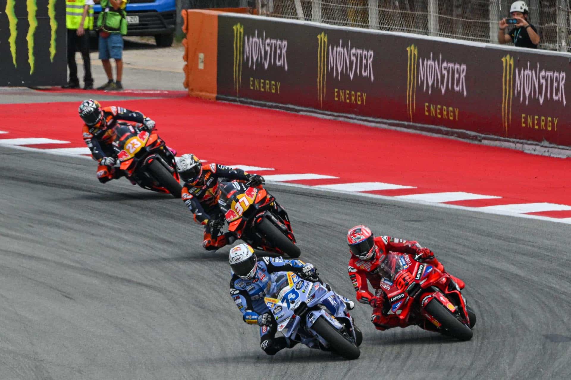 MotoGP Cataluña 2025: Solamente Márquez (Álex) ha podido con Márquez (Marc)