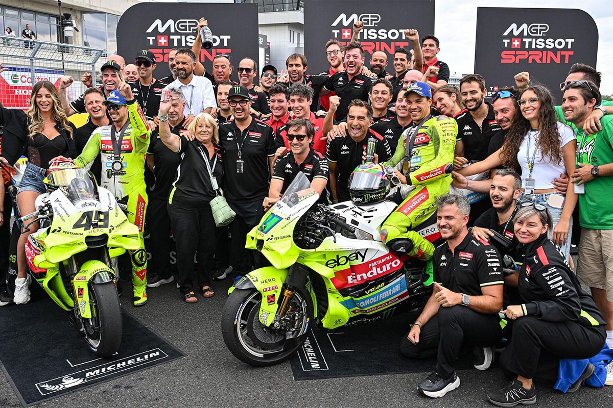 El VR46 continuará con sus dos pilotos en 2026
