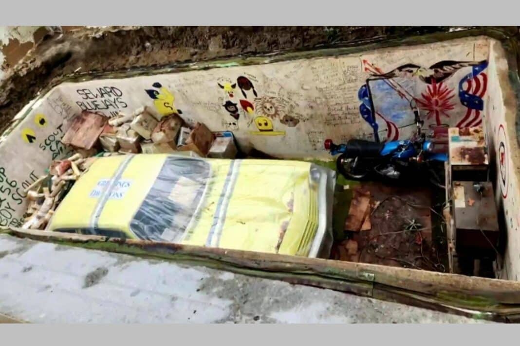 Una Kawasaki KE de mediados de los años 70 ha visto la luz tras medio siglo enterrada en una “cápsula del tiempo”