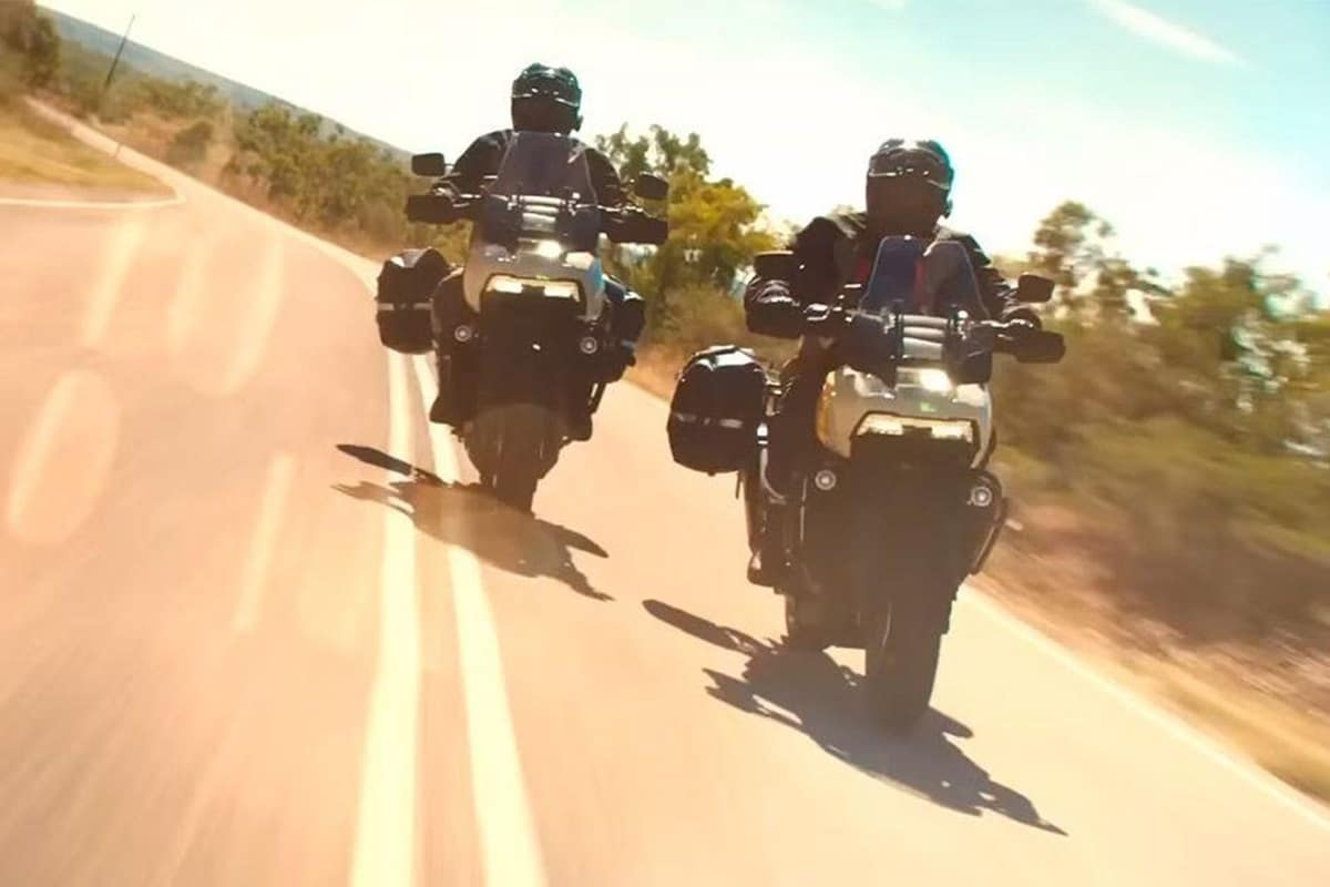 Road Trip to Remember: Un viaje terapéutico en moto para batallar contra el Alzheimer