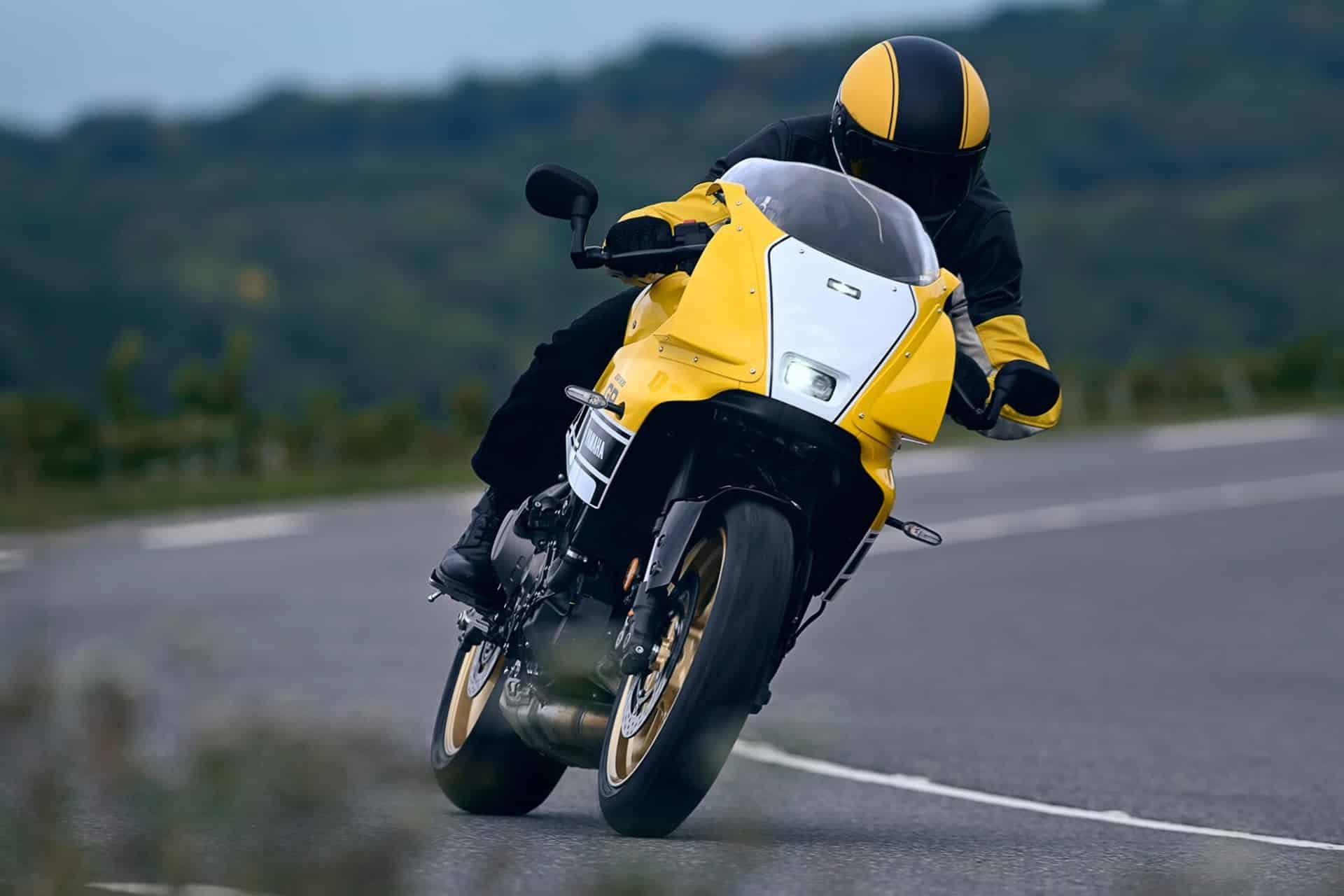 Yamaha XSR900 GP 2026