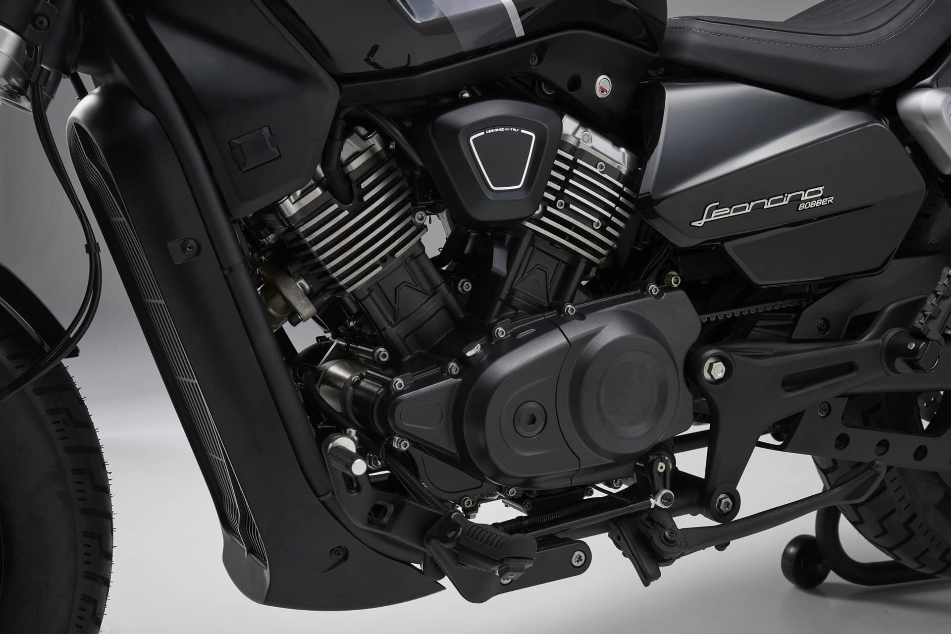 Benelli Leoncino Bobber 400 2026