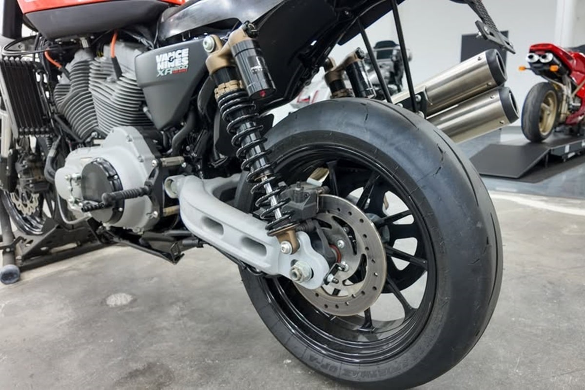 Motos de ensueño a la venta: Harley-Davidson XR1200 Vance & Hines 2009