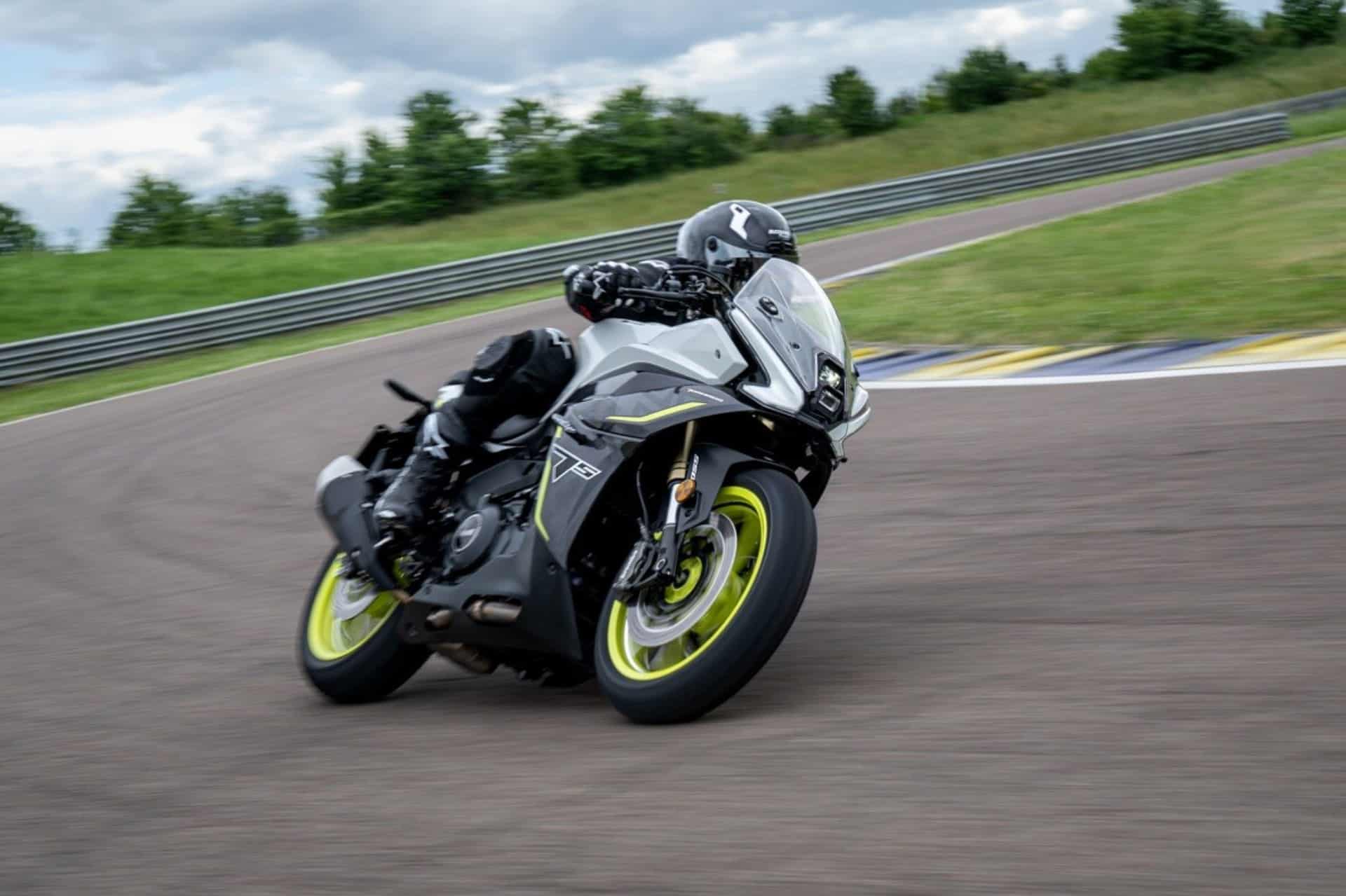 Todas las motos deportivas limitables para el A2