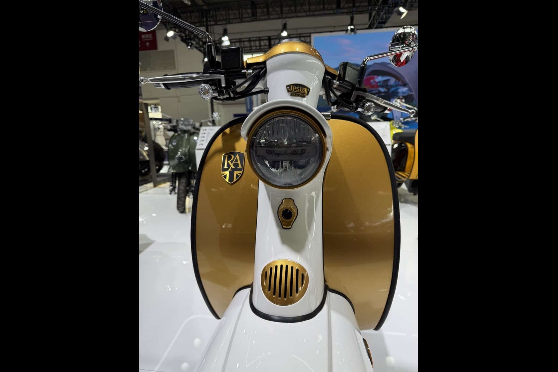 Nueva gama Royal Alloy JPS 350: Clásica por fuera, tecnológica por dentro