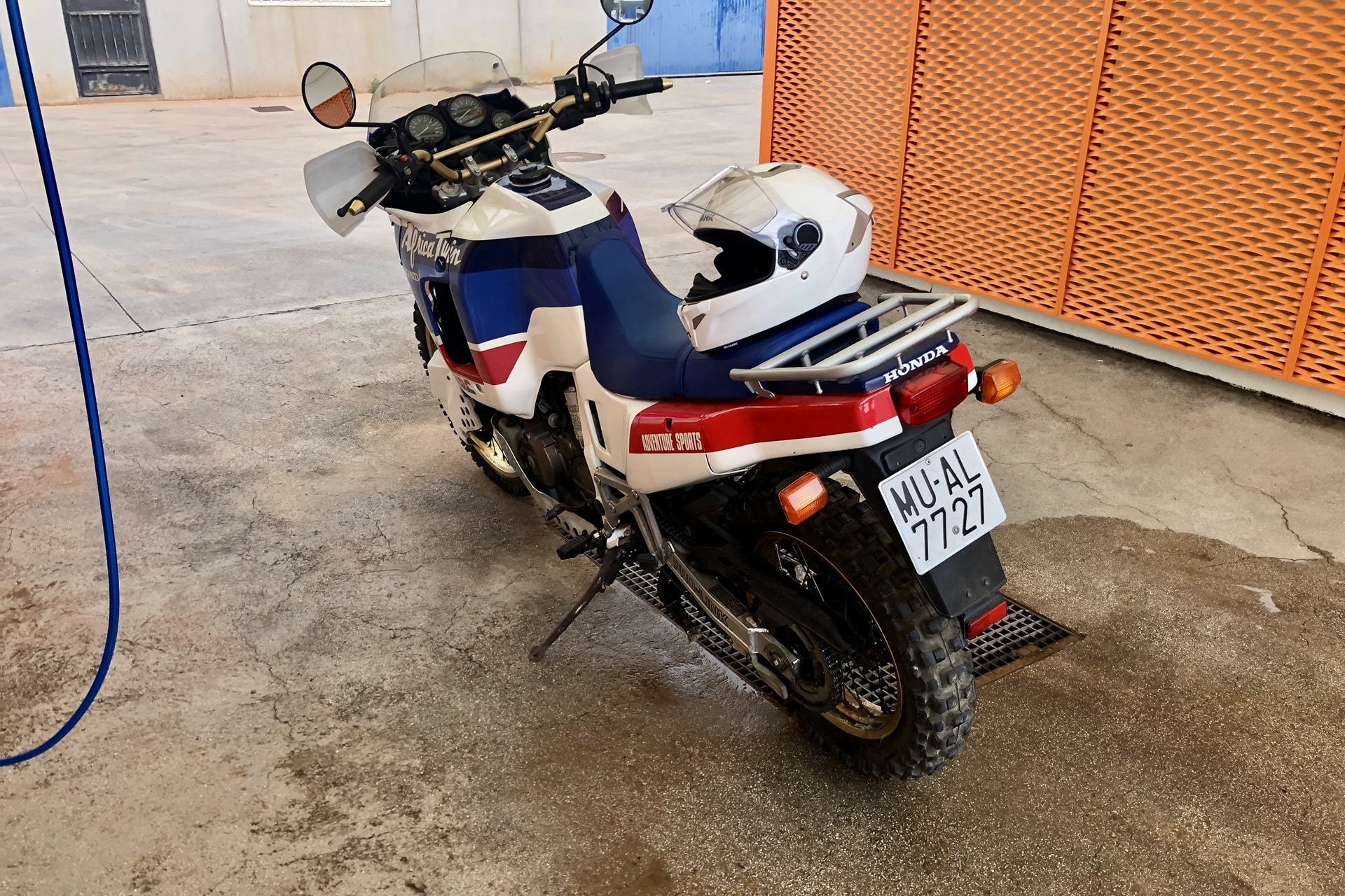 Retroprueba «Old School»: Honda XRV650 Africa Twin