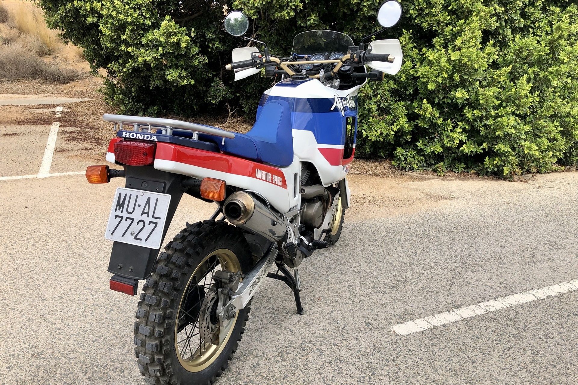 Retroprueba «Old School»: Honda XRV650 Africa Twin