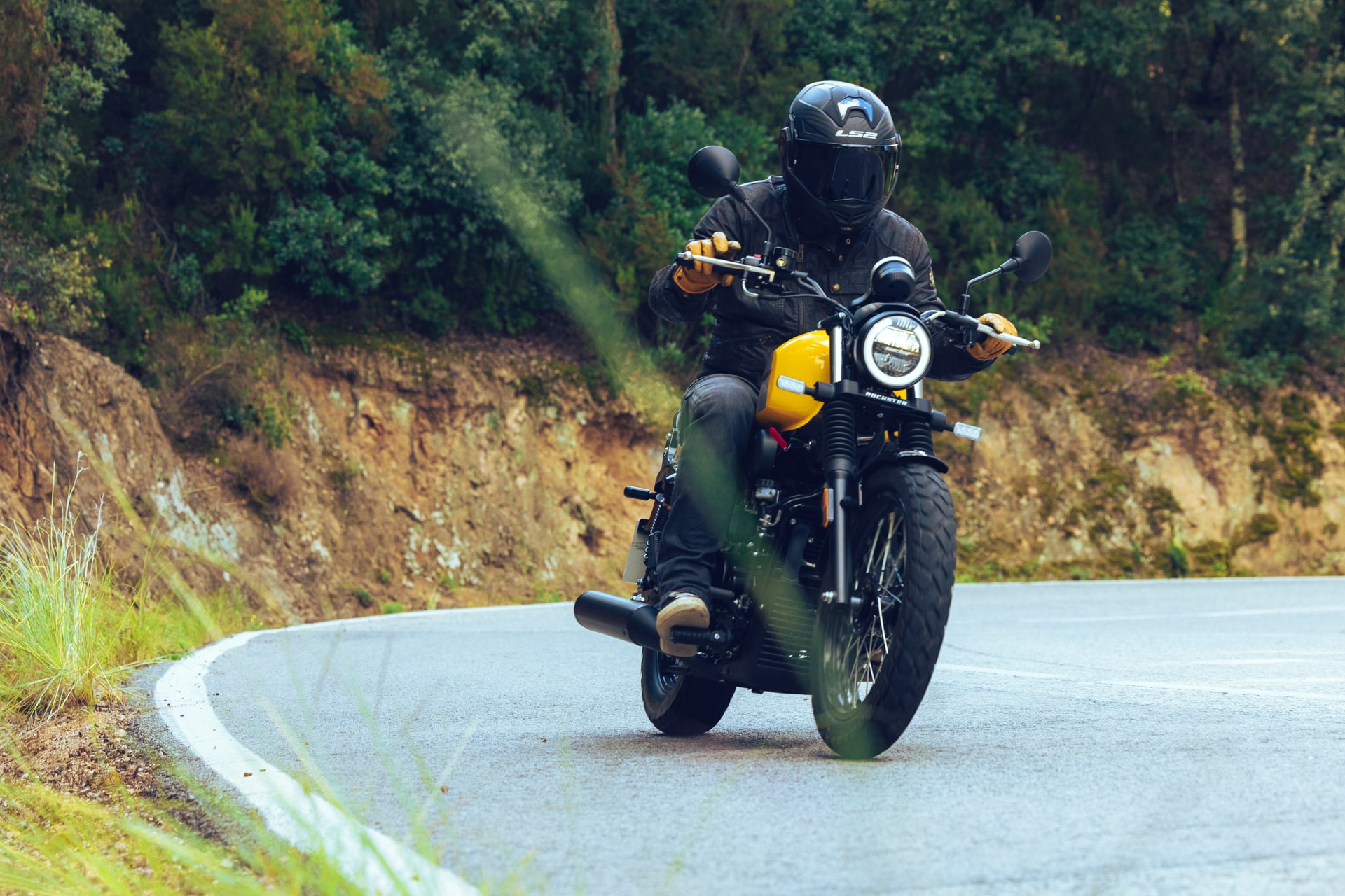 Prueba Macbor Rockster 125 Evo/Rockster Flat 125 Evo