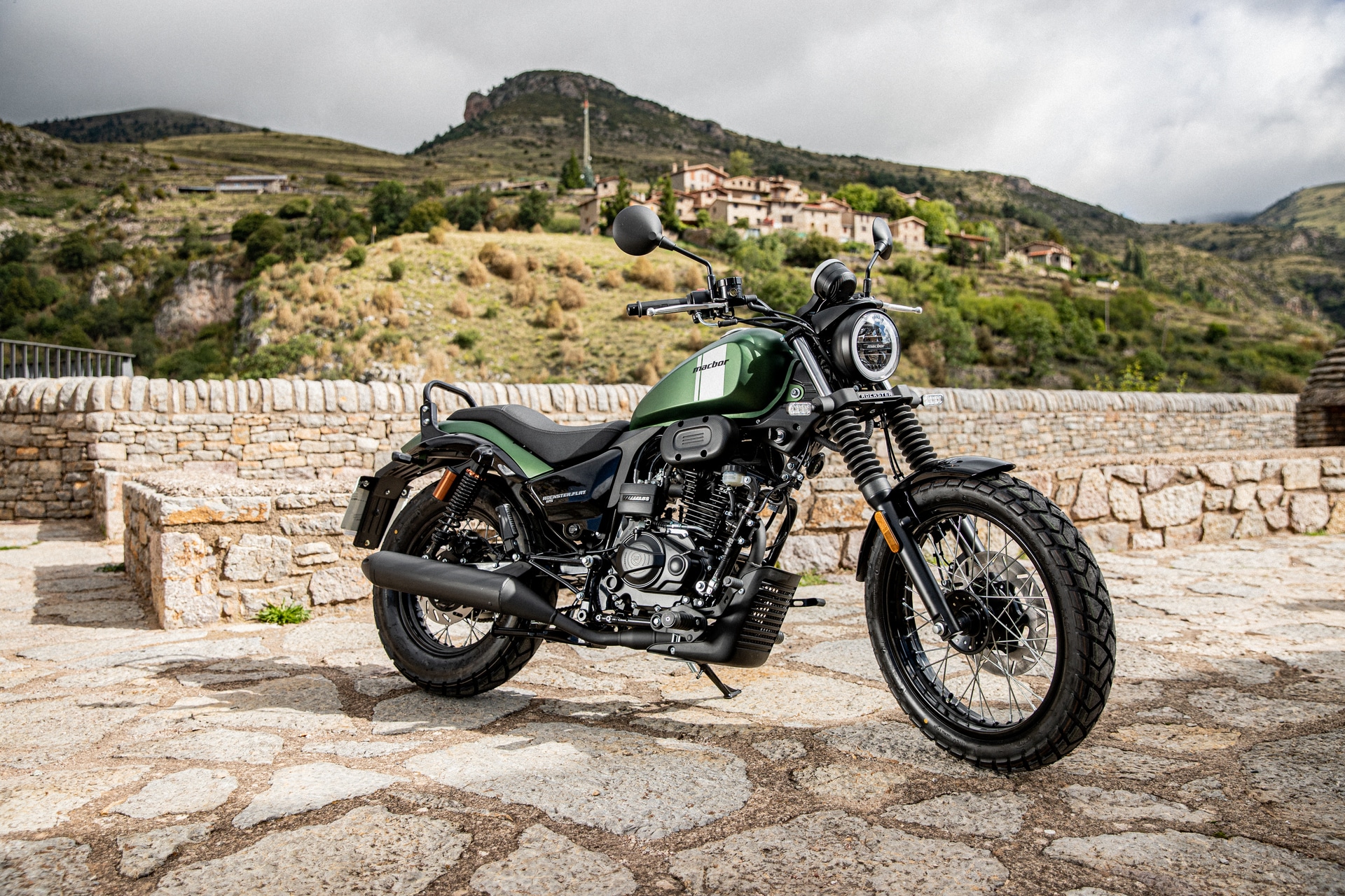 Prueba Macbor Rockster 125 Evo/Rockster Flat 125 Evo