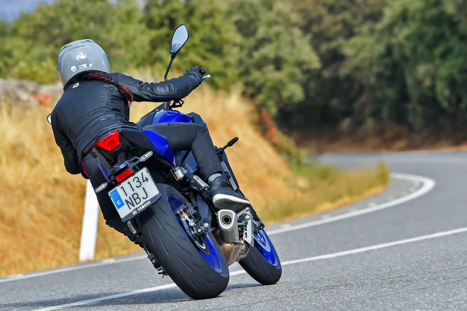 Comparativa Yamaha MT-07 Y-AMT vs Honda CB650R E-Clutch