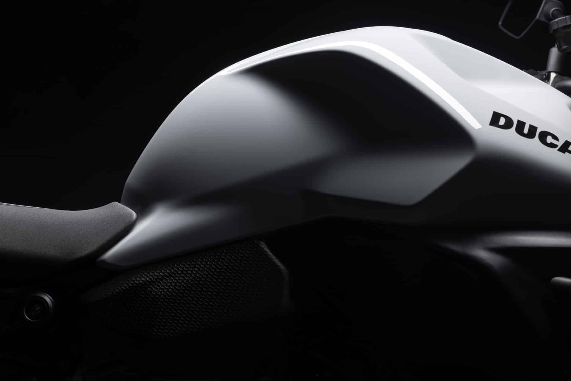 Ducati Monster 2026
