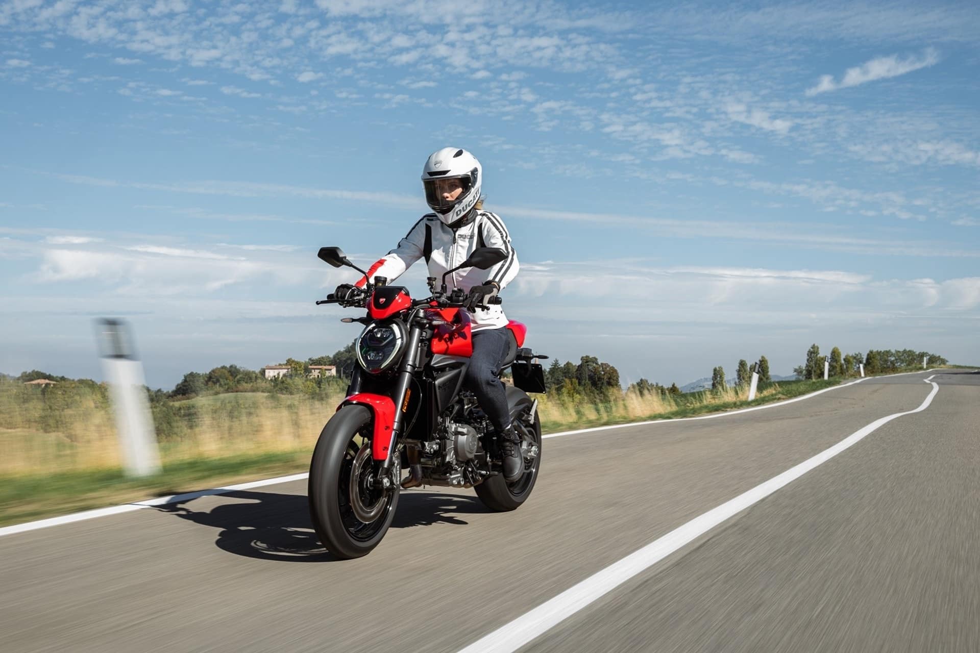 Ducati Monster 2026
