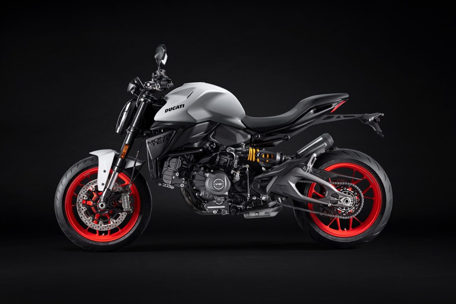 Monster Definition Ducati Monster 2026 - Ficha Técnica, Fotos y Precio