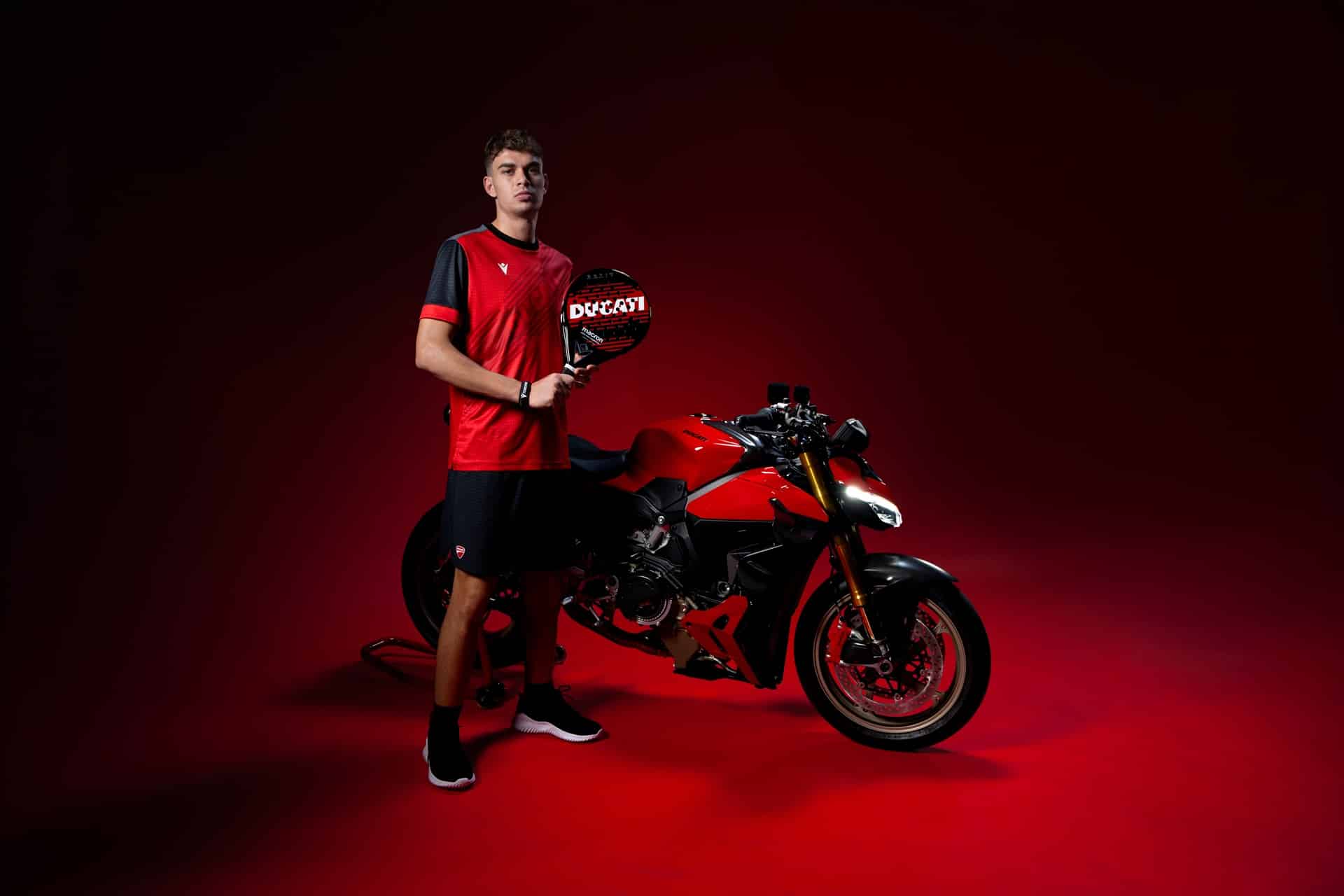 Nueva colección Macron X Ducati: Excelencia italiana para los amantes del estilo y el deporte