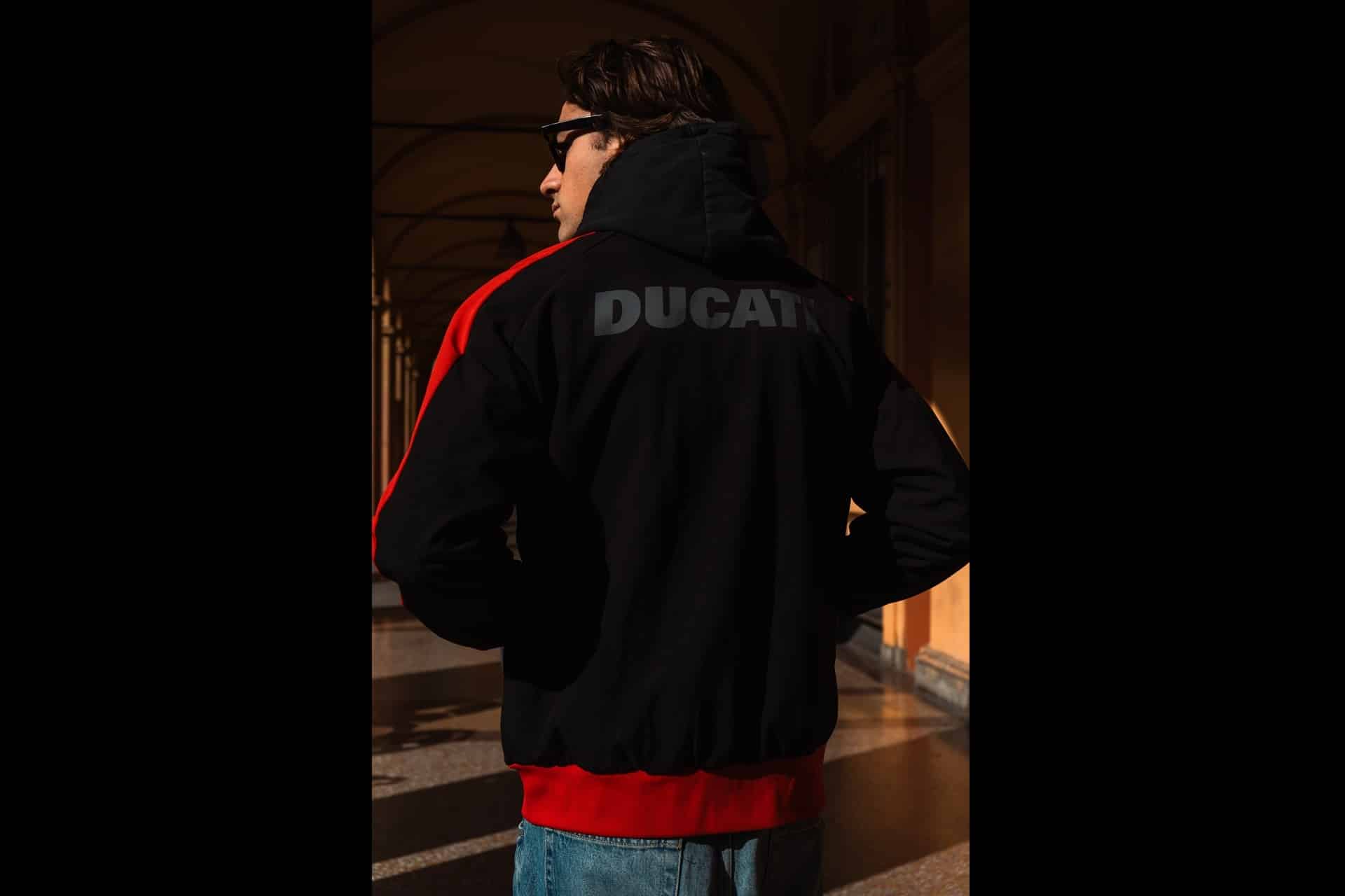 Nueva colección Macron X Ducati: Excelencia italiana para los amantes del estilo y el deporte