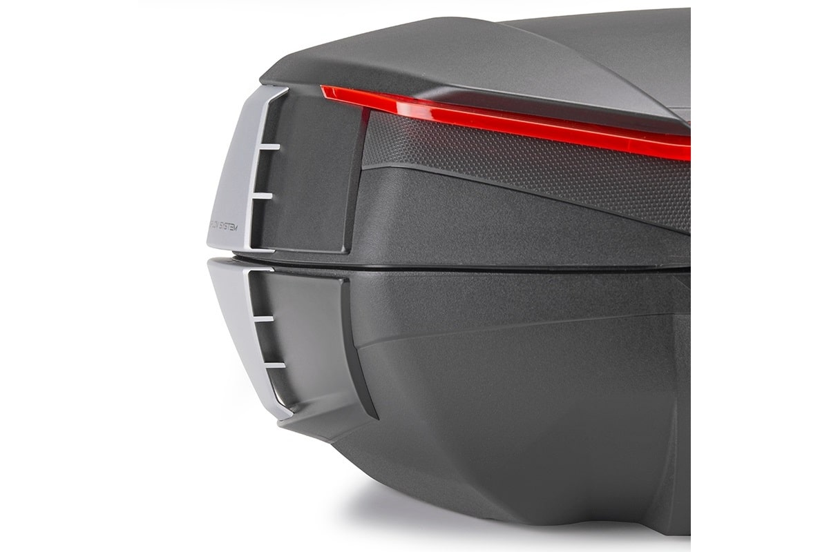 GIVI V49 AIR: El nuevo Top Case para moto que aumenta la faceta de carga y mejora la aerodinámica