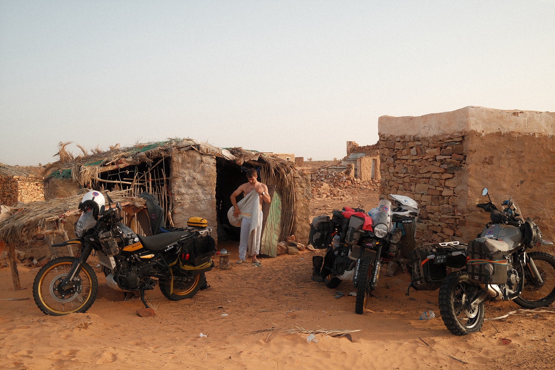 Down To Africa: Una aventura de más de 20.000 kilómetros en moto en 100 días